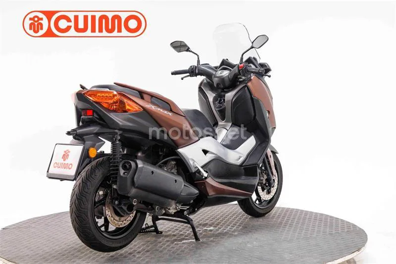 Yamaha XMAX 300 – Vista 9