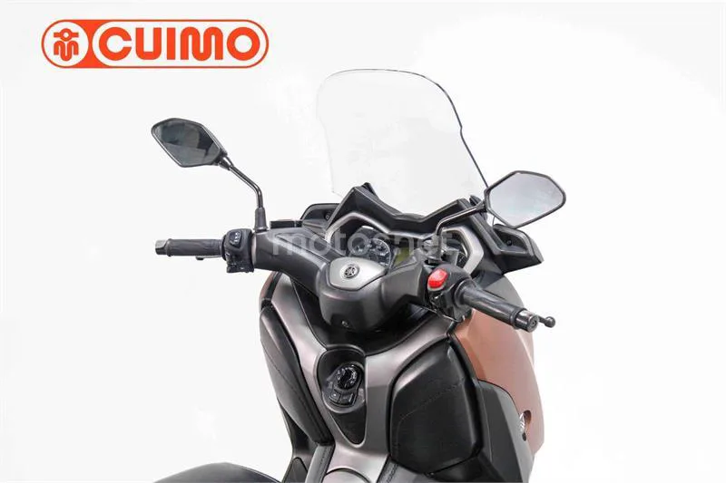 Yamaha XMAX 300 – Vista 10