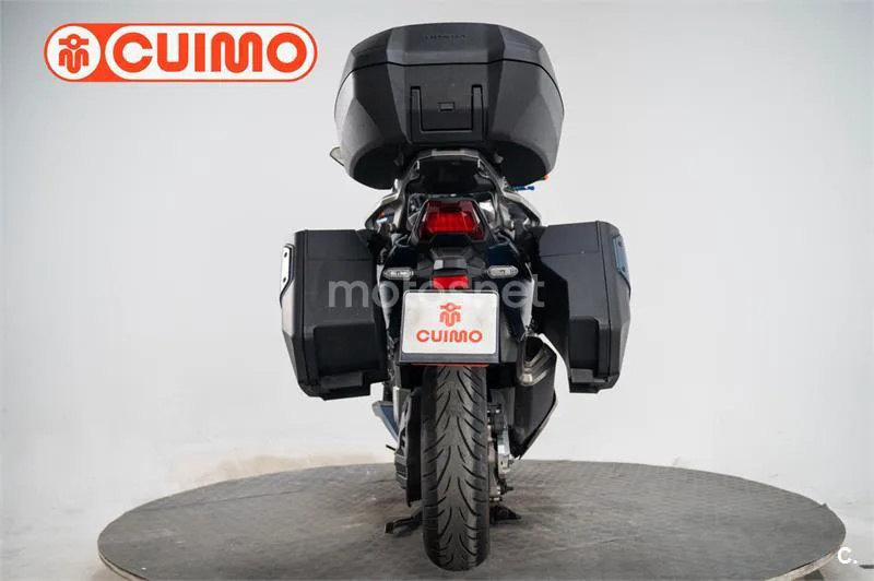 Honda Forza 750 – Vista 9
