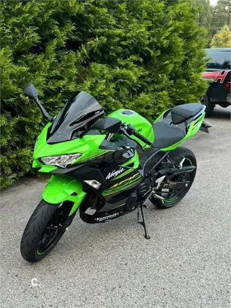 Kawasaki Ninja 400 – Vista 3