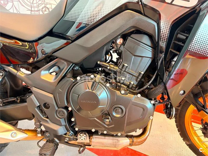 Honda XL 750 Transalp – Vista 6