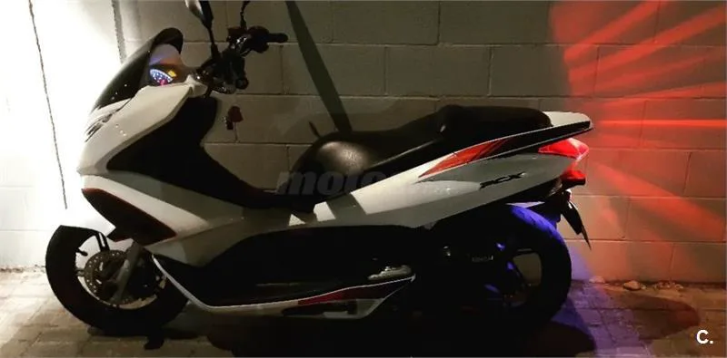 Honda PCX 125 – Vista 2