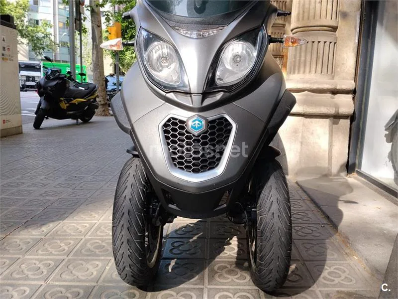 Piaggio MP3 500 LT Sport – Vista 14