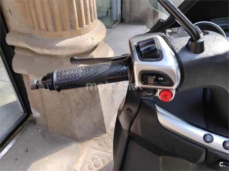 Piaggio MP3 500 LT Sport – Vista 9