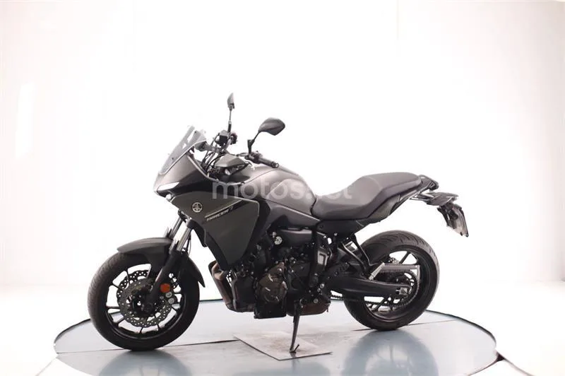 Yamaha Tracer 7 – Vista 4