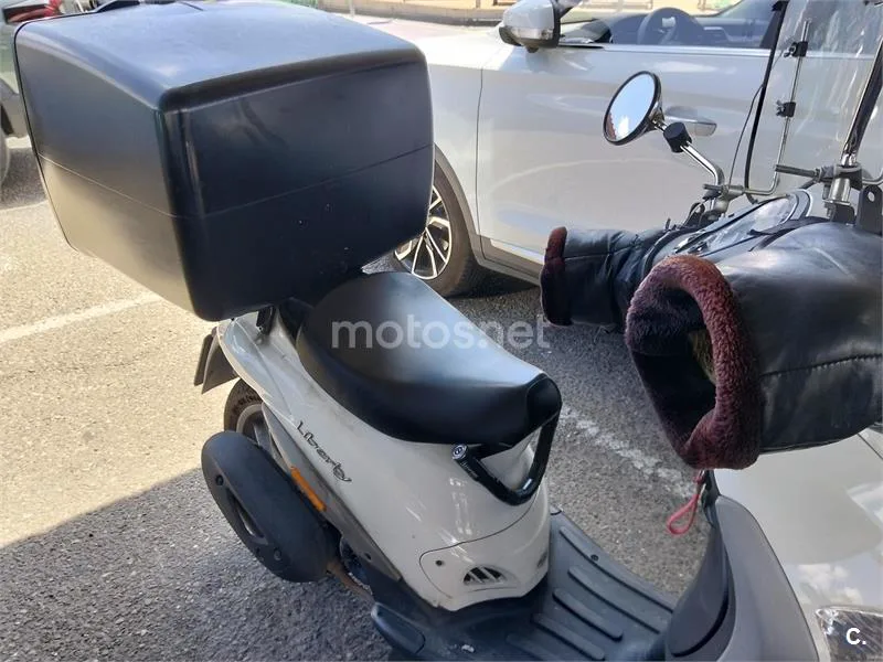Piaggio Liberty 50 – Vista 2