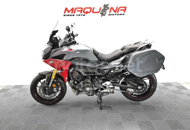 Yamaha Tracer 900 – Vista 16