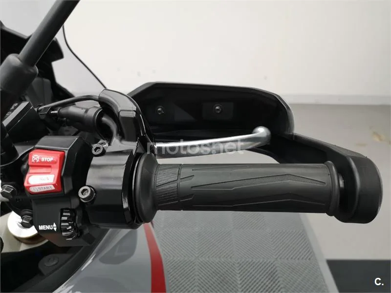 Yamaha Tracer 900 – Vista 8