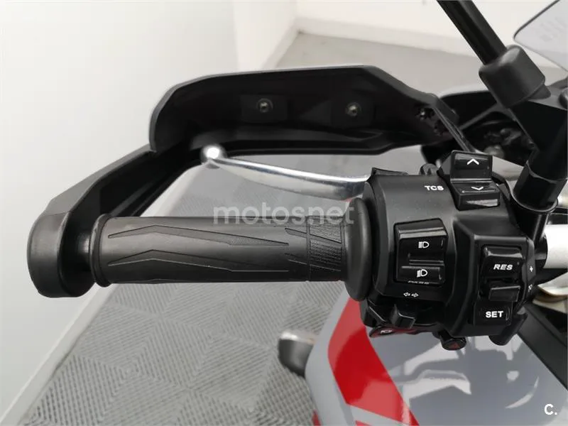 Yamaha Tracer 900 – Vista 9