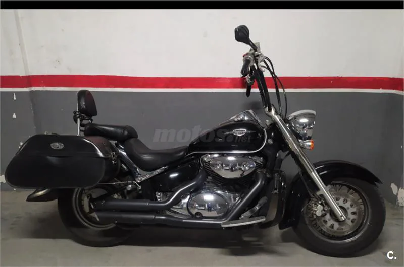 Suzuki Intruder C800 Volusia – Vista 7