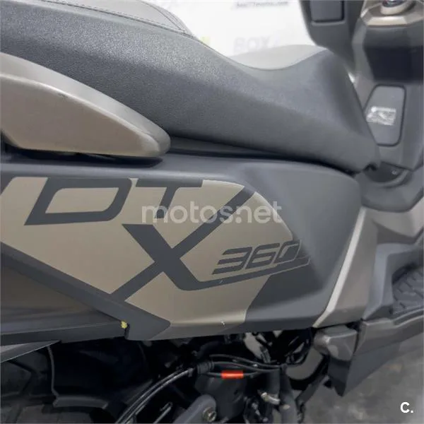 Kymco DTX 125 – Vista 17