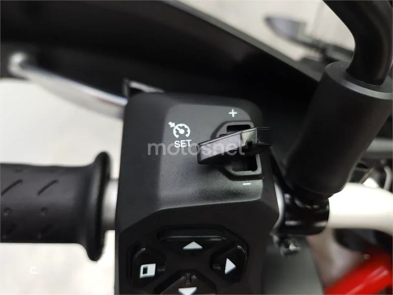 Aprilia Tuareg 660 – Vista 17