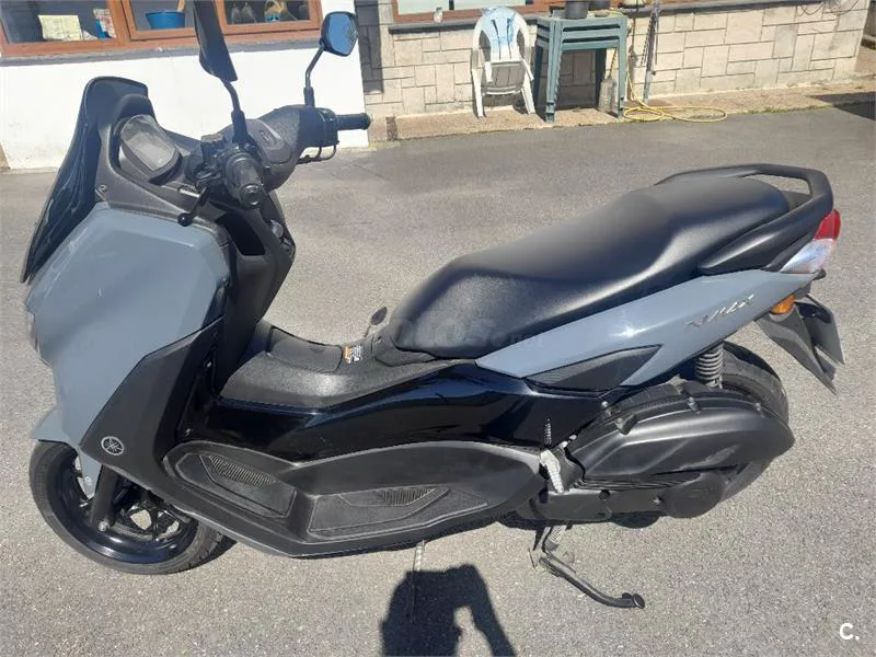 Yamaha NMAX – Vista 4