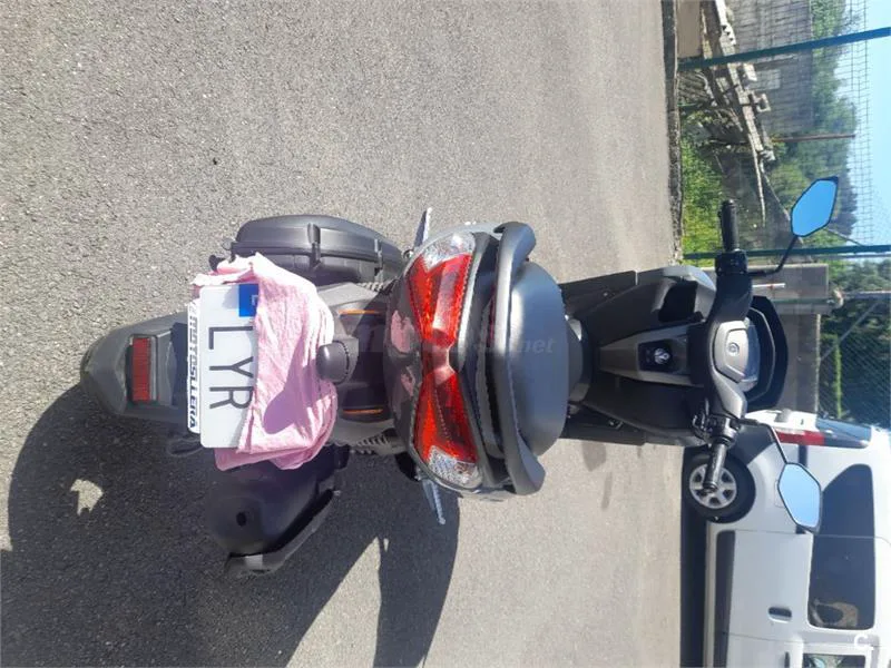 Yamaha NMAX – Vista 5