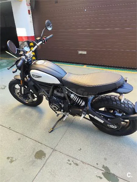 Ducati Scrambler – Vista 2