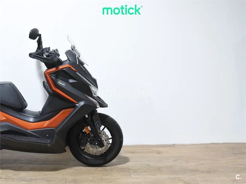 Kymco DTX 350 – Vista 4