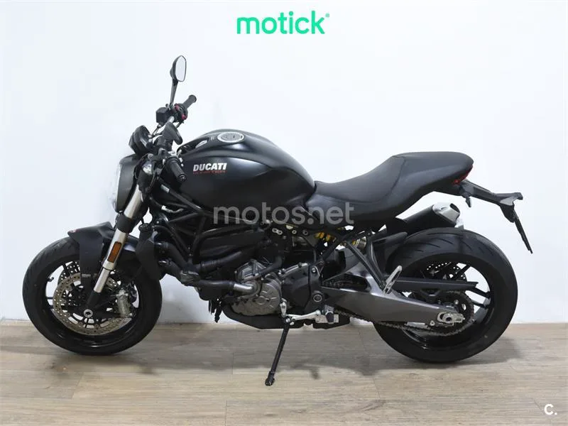 Ducati Monster 821 – Vista 7