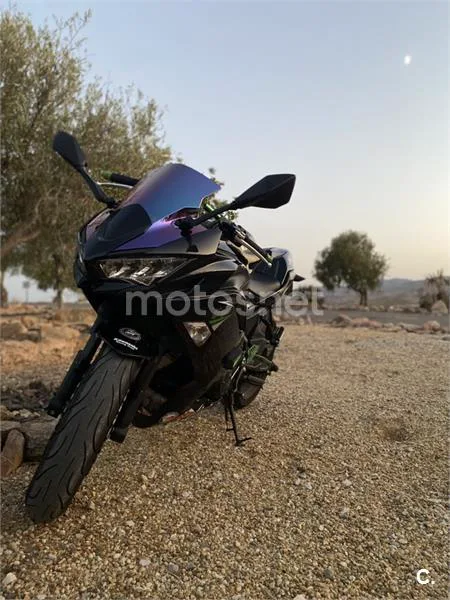Kawasaki Ninja 650 – Vista 3