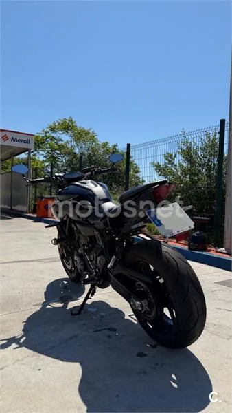 Yamaha MT-07 – Vista 3