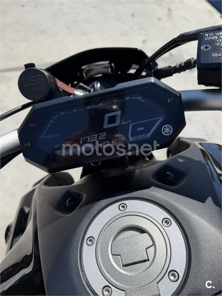 Yamaha MT-07 – Vista 9