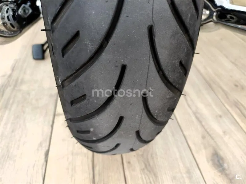 Triumph Bonneville T120 – Vista 26