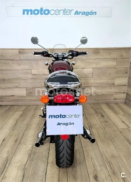 Triumph Bonneville T120 – Vista 6