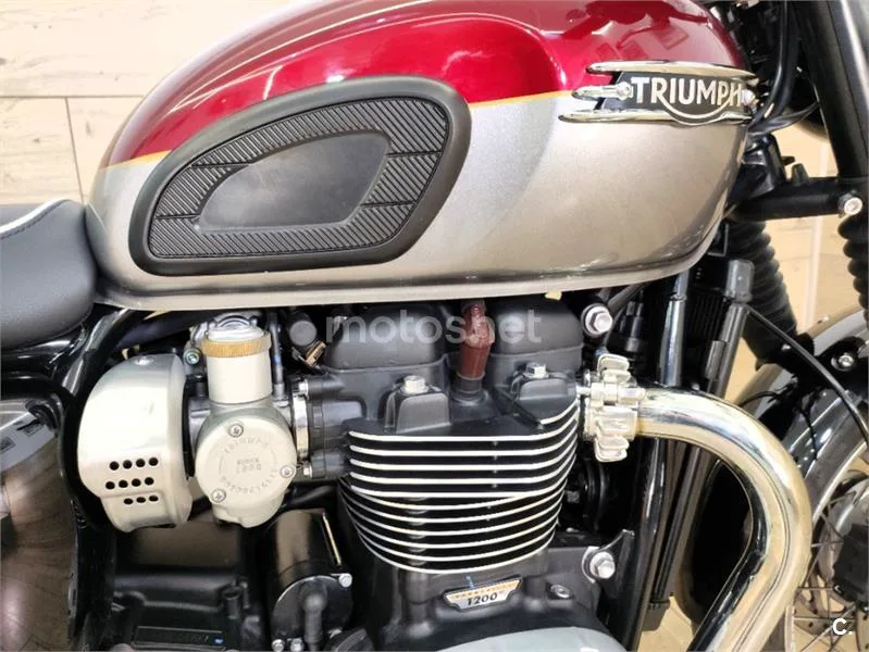 Triumph Bonneville T120 – Vista 9