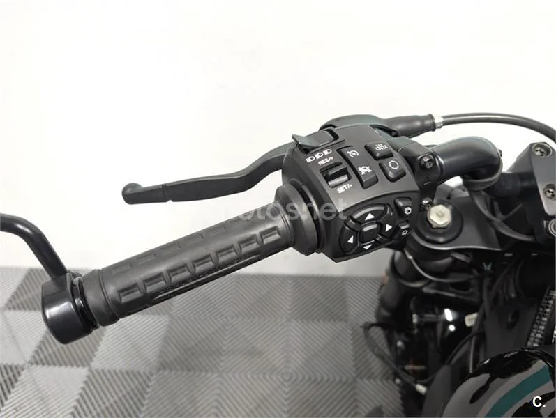 Harley-Davidson Sportster S – Vista 10