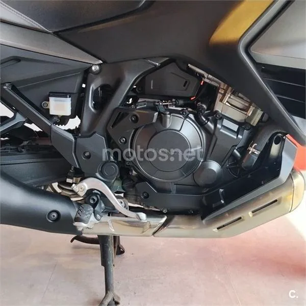 Honda NT1100 – Vista 20