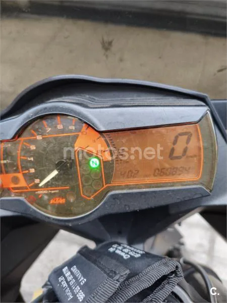 KTM 990 SM – Vista 4