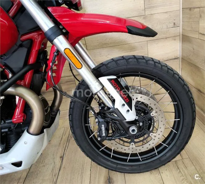 Moto Guzzi V85 TT – Vista 12