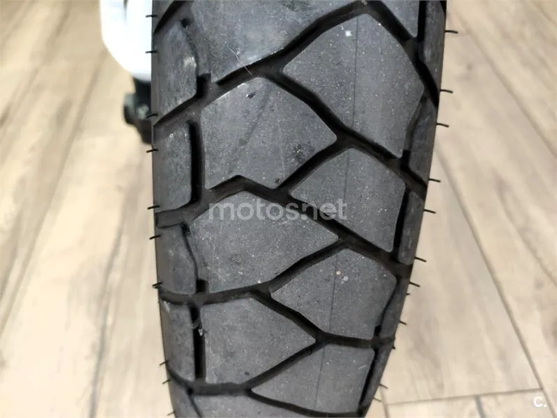 Moto Guzzi V85 TT – Vista 20