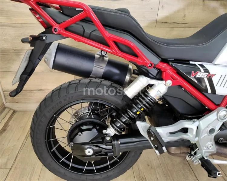 Moto Guzzi V85 TT – Vista 10
