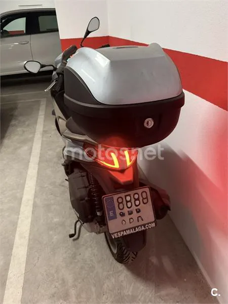 Piaggio Medley – Vista 3
