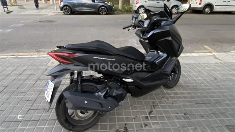 Honda Forza 125 – Vista 2