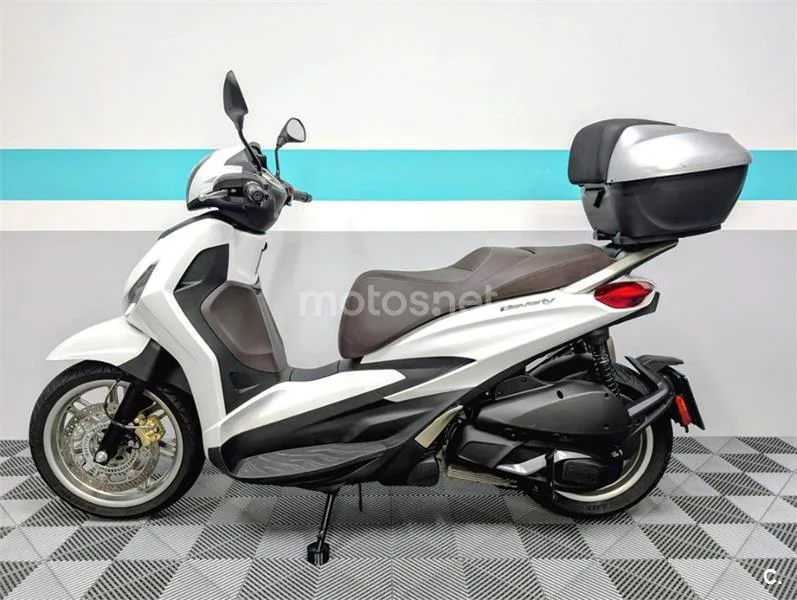 Piaggio Beverly – Vista 5