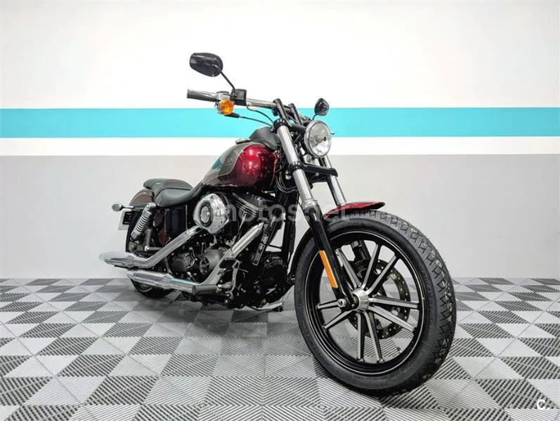 Harley-Davidson Dyna Street Bob – Vista 3