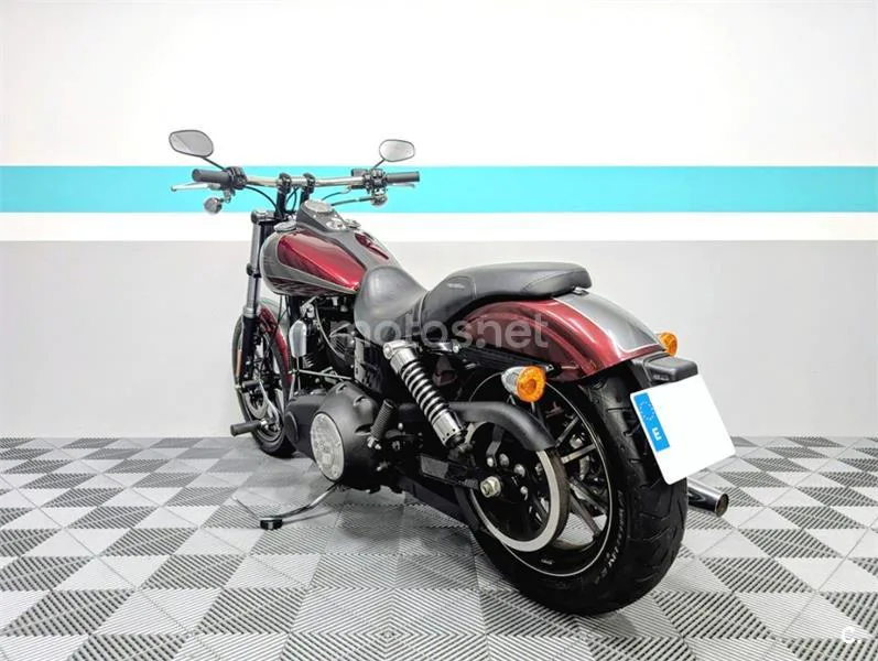 Harley-Davidson Dyna Street Bob – Vista 6