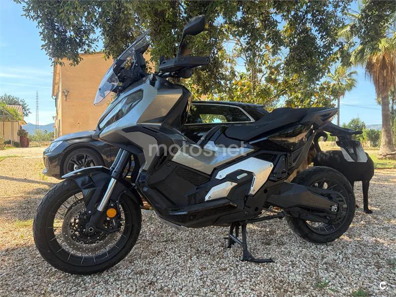 Honda X-ADV - Vista 5