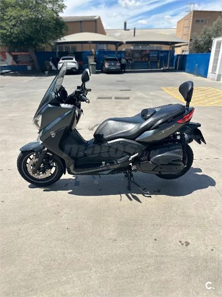 Yamaha XMAX 400 – Vista 2