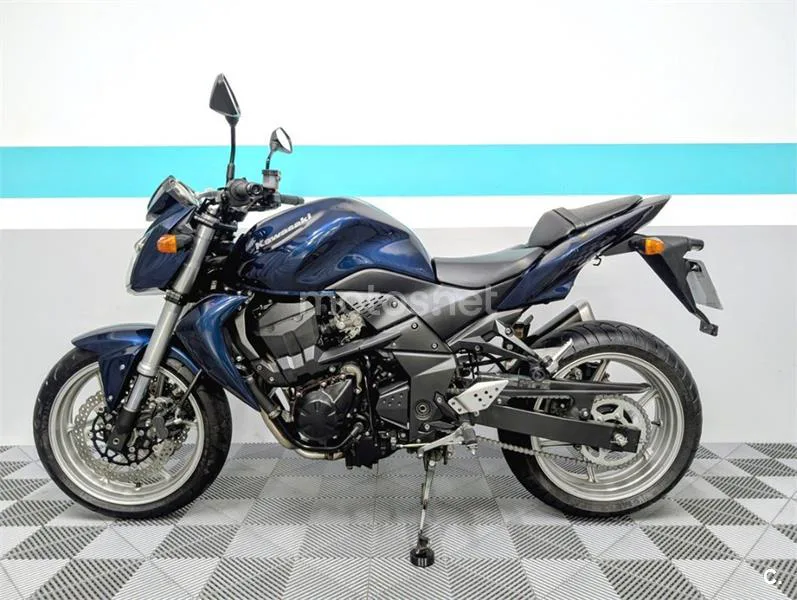 Kawasaki Z750 – Vista 5