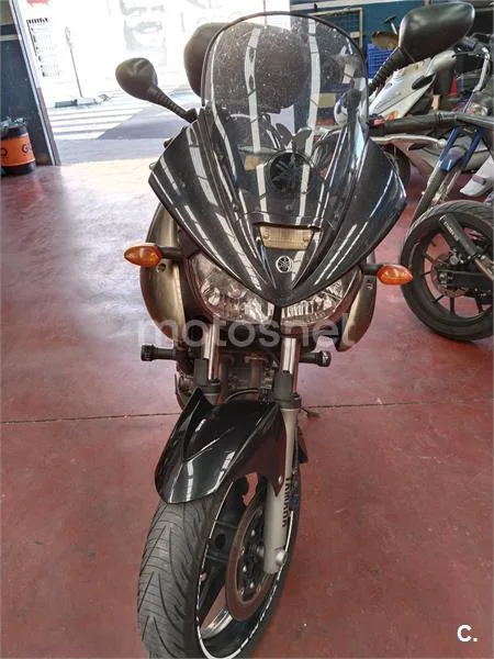 Yamaha TDM 900 – Vista 4