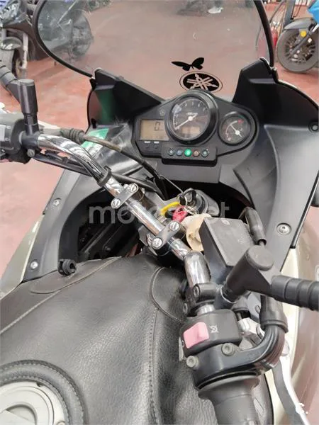 Yamaha TDM 900 – Vista 5