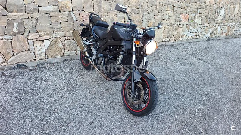 Suzuki SV 650 – Vista 4
