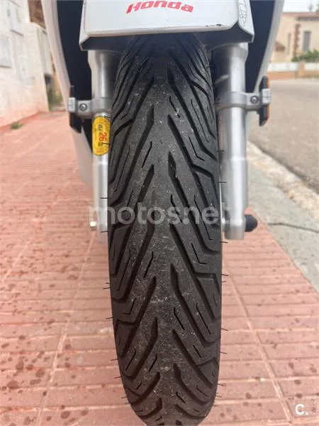 Honda SH 125i – Vista 7