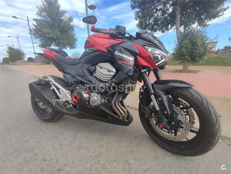 Kawasaki Z800 – Vista 4