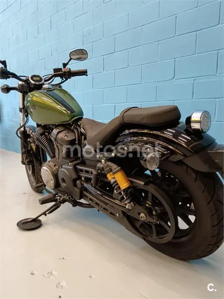 Yamaha XV 950 Racer – Vista 13