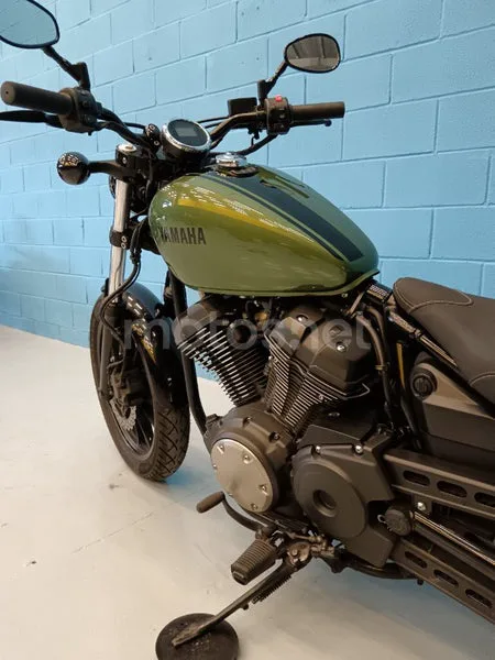 Yamaha XV 950 Racer – Vista 16