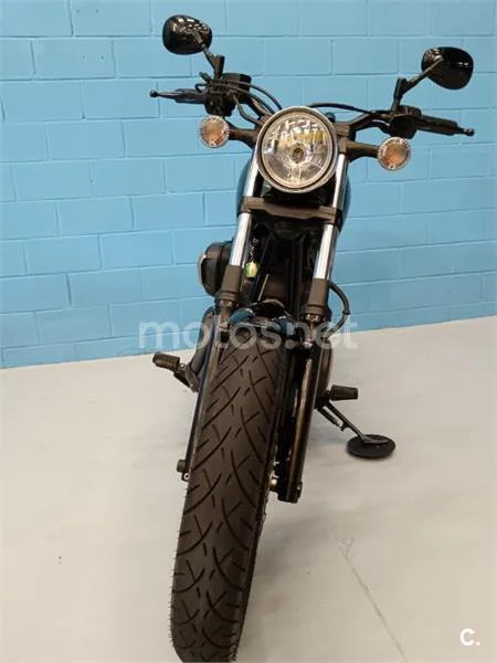 Yamaha XV 950 Racer – Vista 10