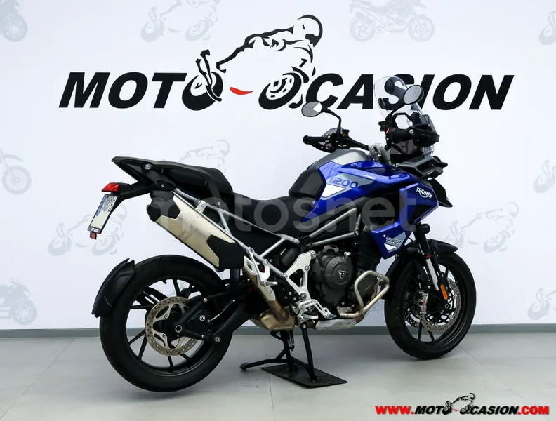 Triumph Tiger 1200 GT – Vista 3